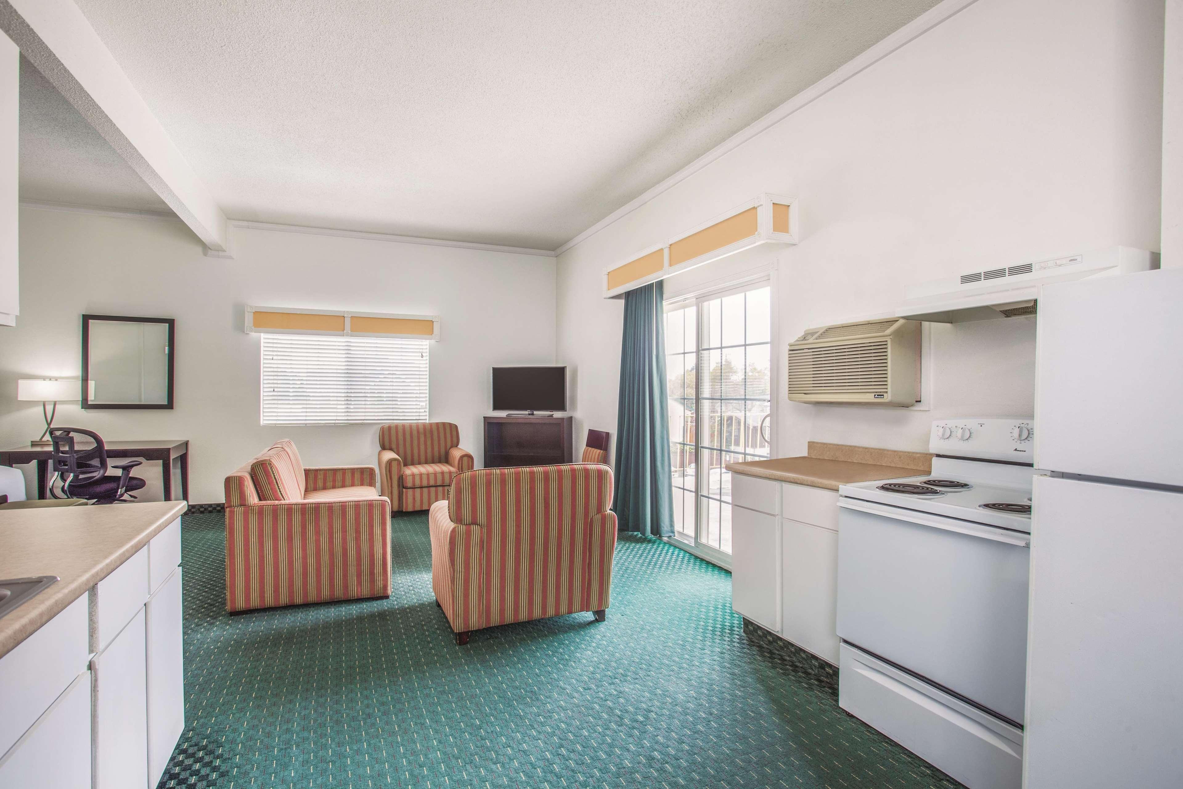 University Inn & Suites Μπέρκλεϊ Εξωτερικό φωτογραφία