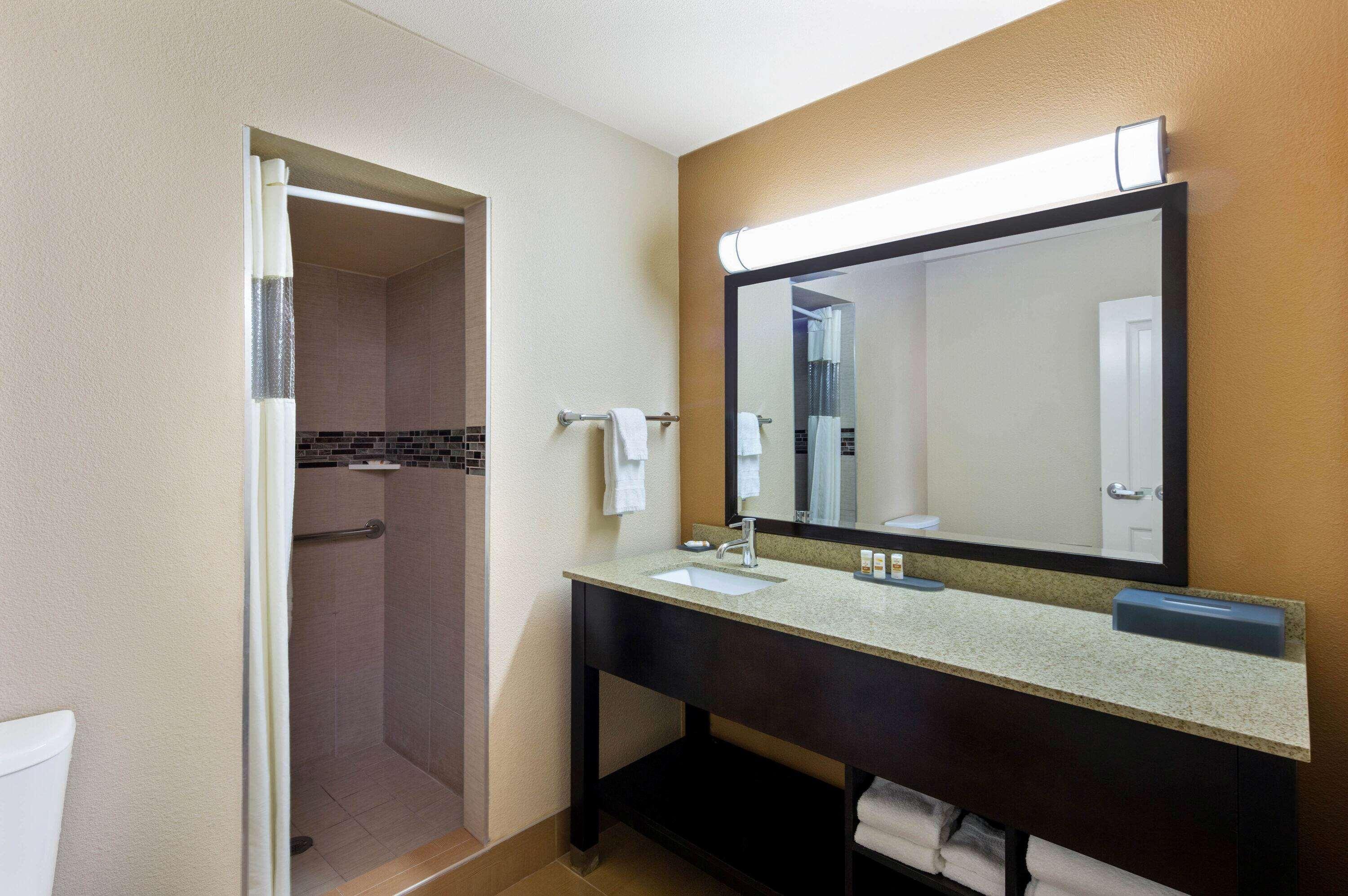 University Inn & Suites Μπέρκλεϊ Εξωτερικό φωτογραφία