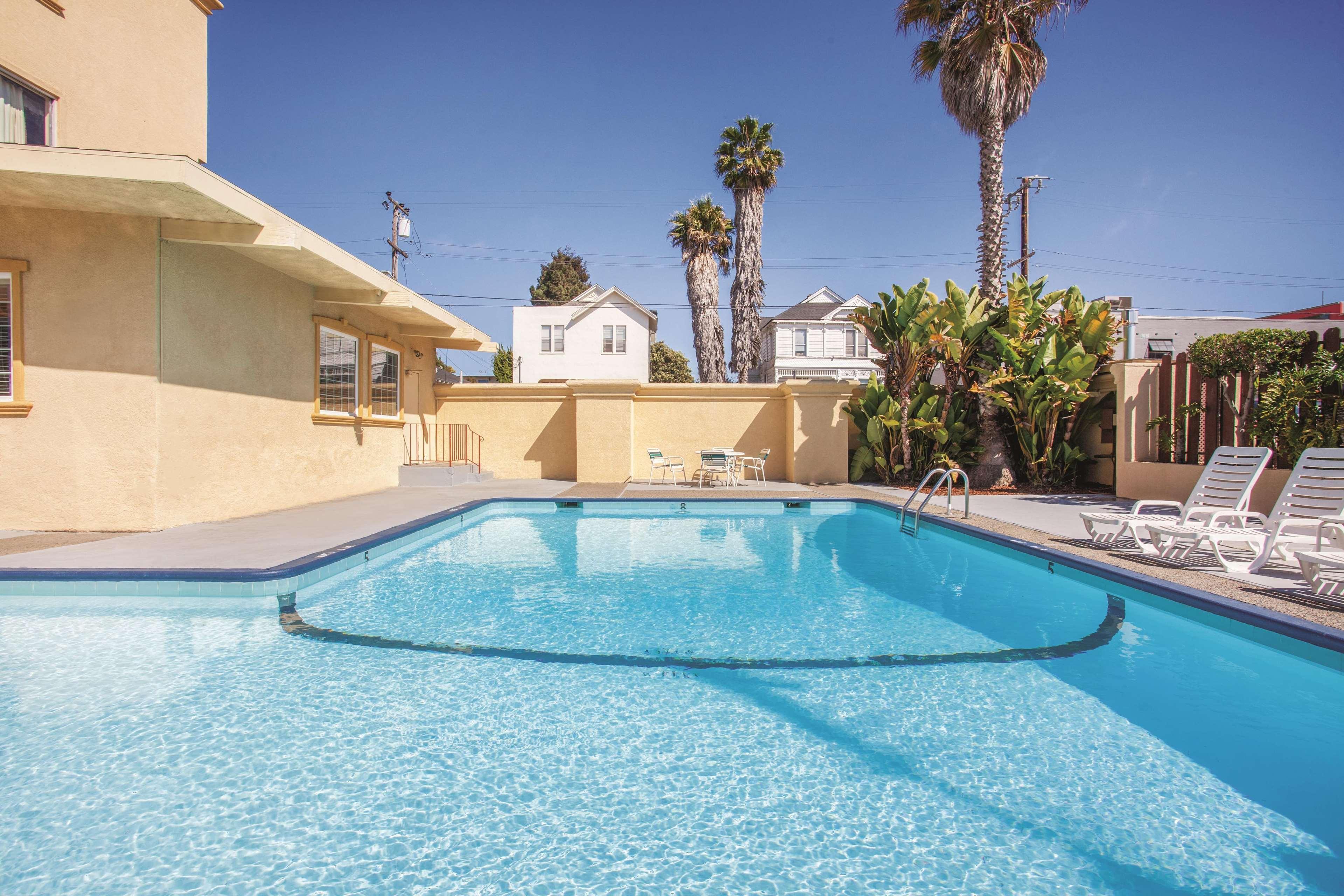 University Inn & Suites Μπέρκλεϊ Εξωτερικό φωτογραφία