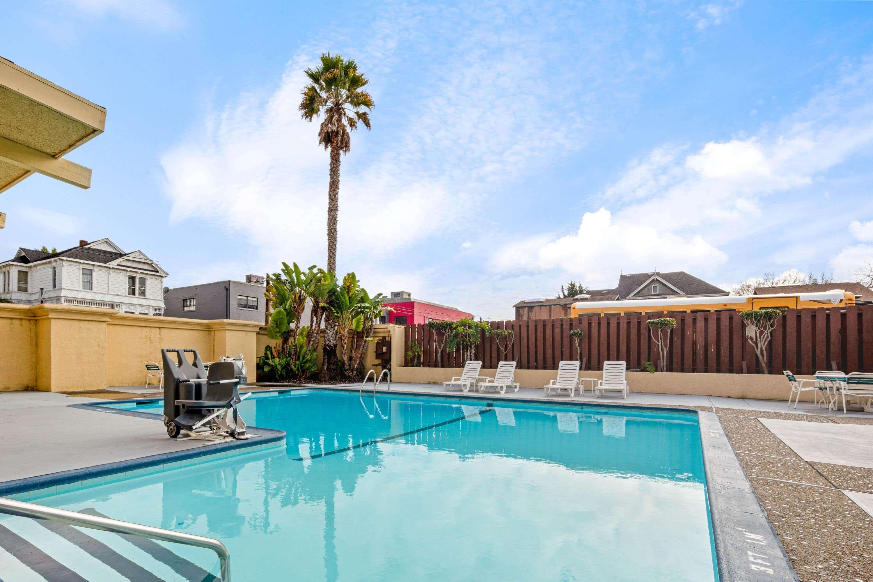 University Inn & Suites Μπέρκλεϊ Εξωτερικό φωτογραφία